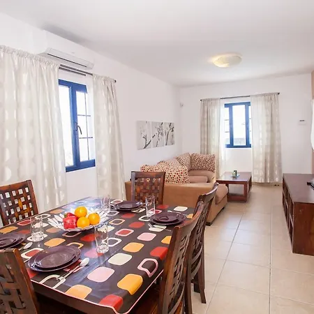 Villas Rubicon Ii فيلة